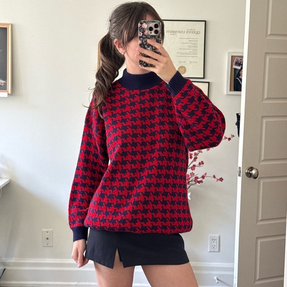 Sweaters - Vintage Red & Navy Houndstooth Knit Sweater